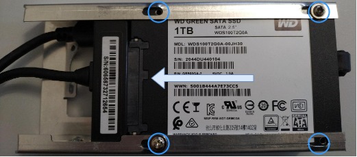 nextbox-backside-screws